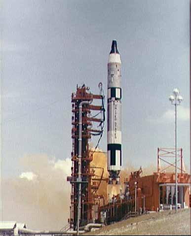 Gemini (1 of 2) Major Objectives To subject two men and supporting equipment to long duration flights --