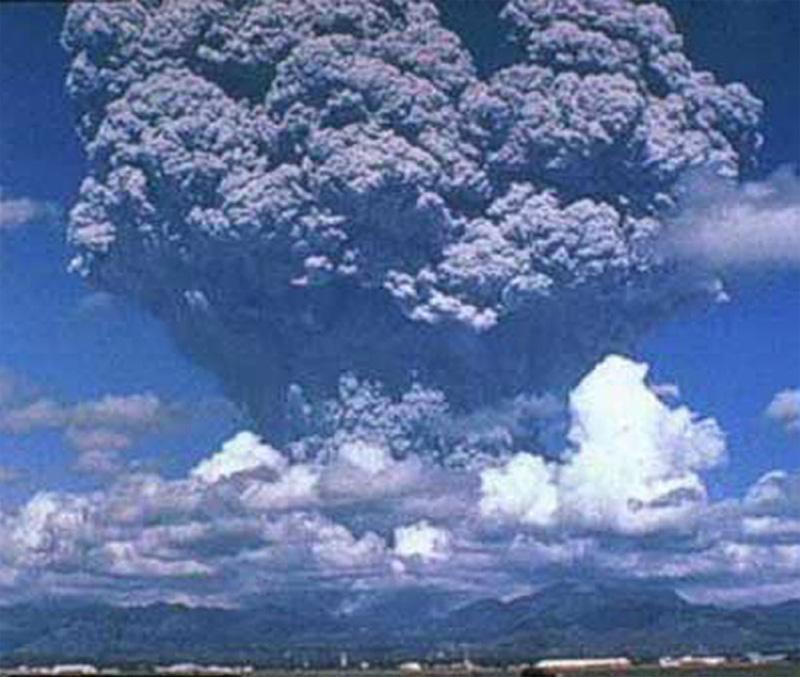 (Ed Wolfe, USGS, 1991) 1991 Mt Pinatubo In 1988 Hansen predicted the