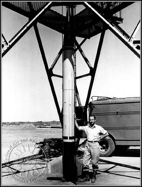 WAC Corporal US rocket project during WWII; similar size to V2 Designed and built at Jet Propulsion