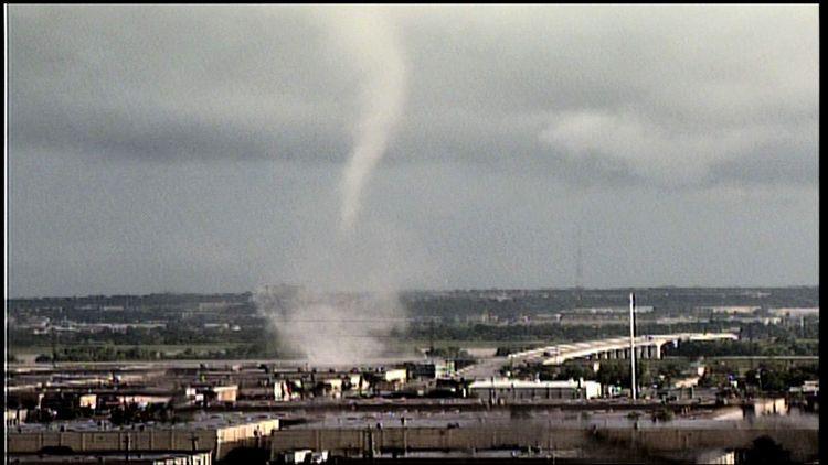 Tornadoes Texas typically leads the nation in number Winds can exceed 200 mph Can last for over an hour Path length up