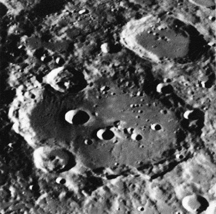 Impact craters on the Moon Early on, the moon had