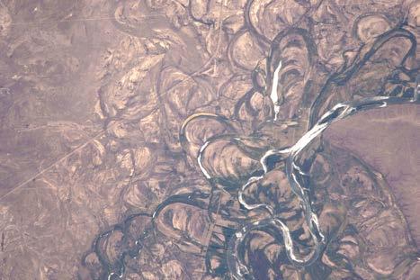 Migration of River Meanders - Oxbow Lakes Meander scars and oxbow lakes in