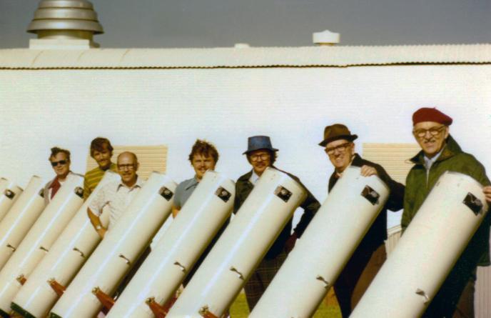 However, there was a lack of adequately large portable telescopes meaning only rarer brighter grazes could be recorded.
