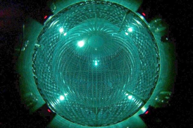 Borexino Collaboration (Italy) Neutrinos from the Sun were detected in when they crossed the