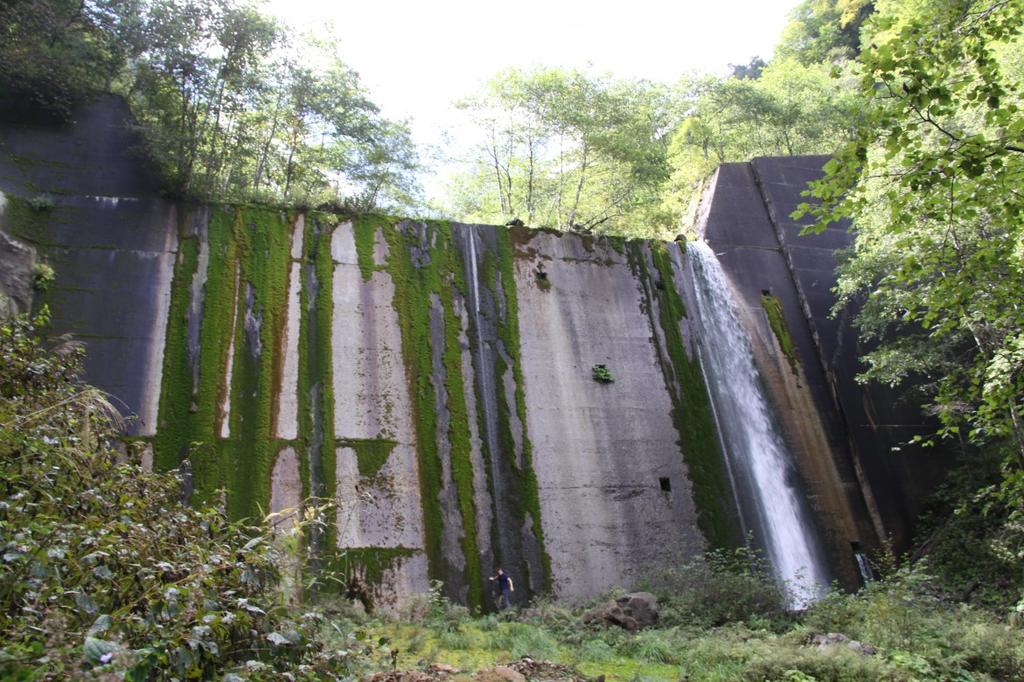 Upper check dam Shiramizudani grid dam From Google Earth Pro, dated 2015 Monitored from Hodaka