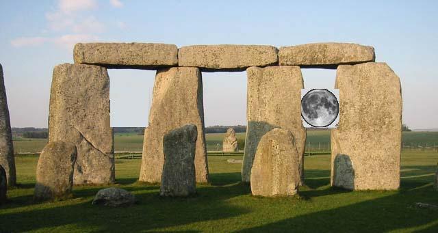 Saros Cycle: 56 years, eclipses repeat Stonehenge has 56 Aubury holes!