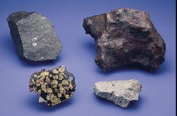 Meteorites A meteor that survives its fall through the atmosphere is called a meteorite Hundreds fall on the Earth every year Meteorites do not come from comets First documented case in modern times