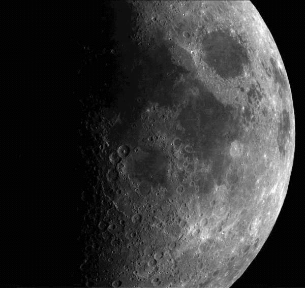 Earth s Moon It takes the moon approximately 29 days to complete one rotation. The same side of the moon always faces us.