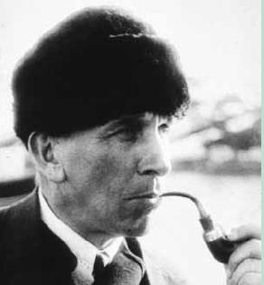 19.2 Pangaea Alfred Wegener was a German climatologist and arctic explorer who suggested the concept