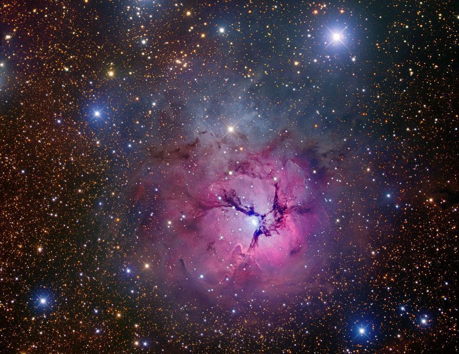 Trifid Nebula Emission,