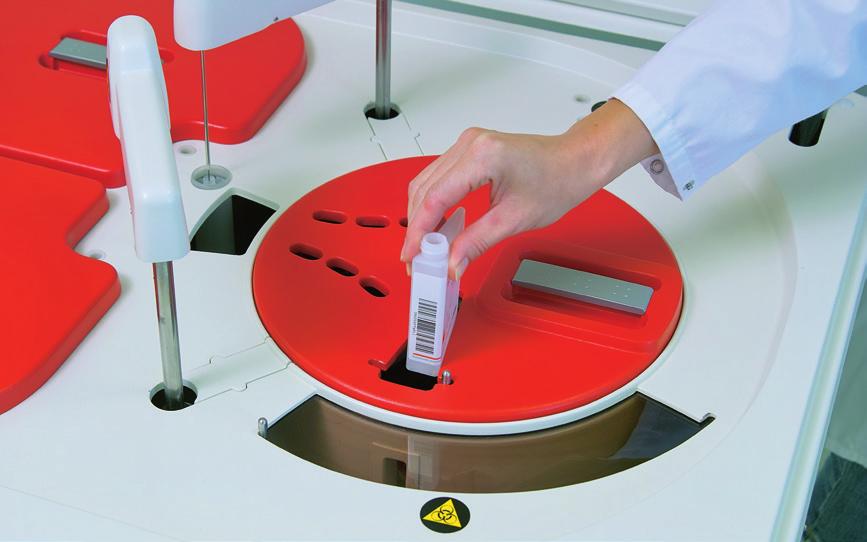 Convenient loading of reagents, samples and consumables > 95 samples (5 racks x 19) > Stat rack for immediate measurement >