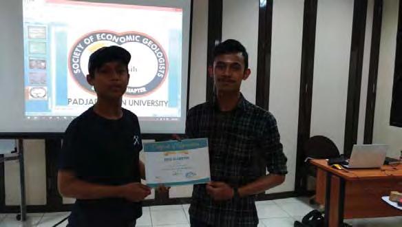 Picture 2.2 Awarding for Mr. Sidiq Alamsyah Picture 2.3 After Class Picture 3.