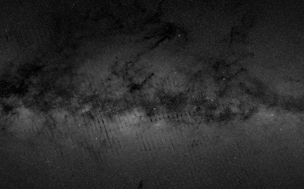 Results Close-up of the Galactic center region Dark streaks Details of the Galactic