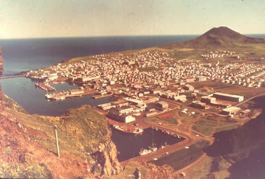The town of Vestmannaeyjar on the island of Heimaey, prior to the