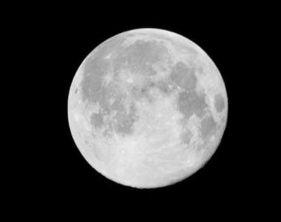 Topic 2: The Moon Earth s Satellite full moon when the Earth is between the moon and Sun and the moon can be
