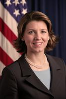 Example of an IPCC editor DIPLOMAT: Sharon Hays Associate Director/ Deputy Director for Science Head of US Delegation to IPCC White House Office of Science & Technology