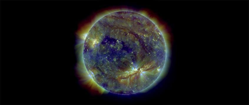 FIGURE 5.1 Our Sun in Ultraviolet Light.