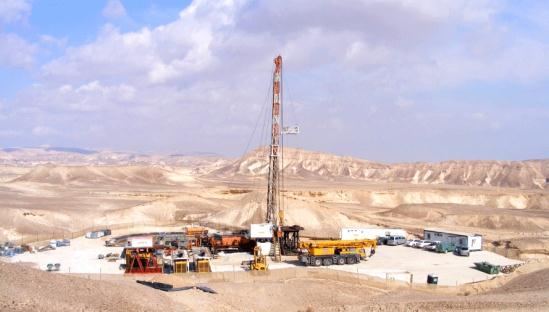 Adumim Holdings Evaluation of exploration potential in offshore licenses Project Description: Ecolog examined for Adumim technical, administrative and