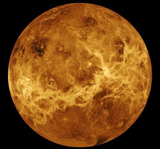 Radar view of Venus breaks through the
