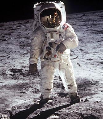 Weight on the Moon An astronaut weighs less on the moon than on Earth, but has the same mass. Mass of Moon =7.