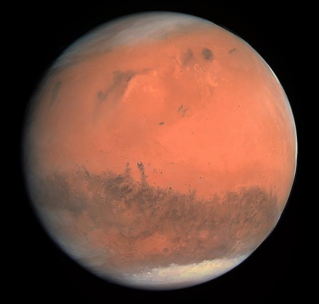 July 2018 Sky Events All Eyes On MARS The Red Planet s Closest Approach for 32 Years Locate Mars in the constellation Capricornus, rising in the E-SE around 11:00 p.m.