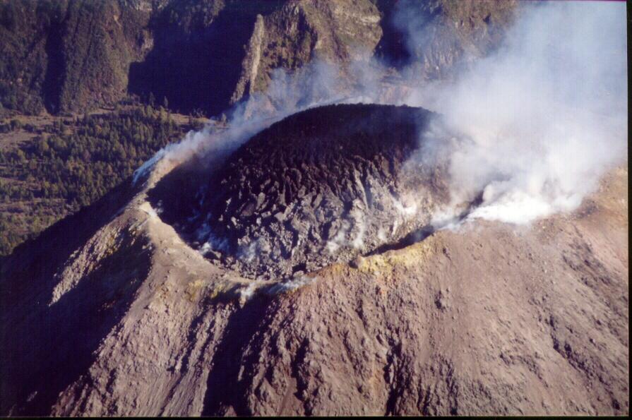 Caracteristiques des strato-volcans andesitiques Current