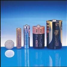 Zinc-Carbon Dry Cells Batteries such as those used in flashlights are zinc-carbon dry cells.