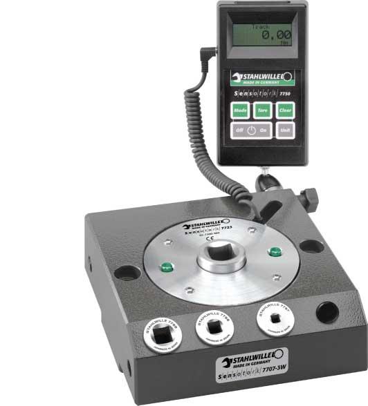 Electronic torque tester for torque wrenches Sensotork 7707 W For complete calibration systems, see p. 95. Compact workshop-based torque tester for easy adaptation by replacement of the transducers.