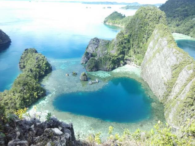 web-based toponyms geodatabase of Islands. The archipelago of Indonesia.
