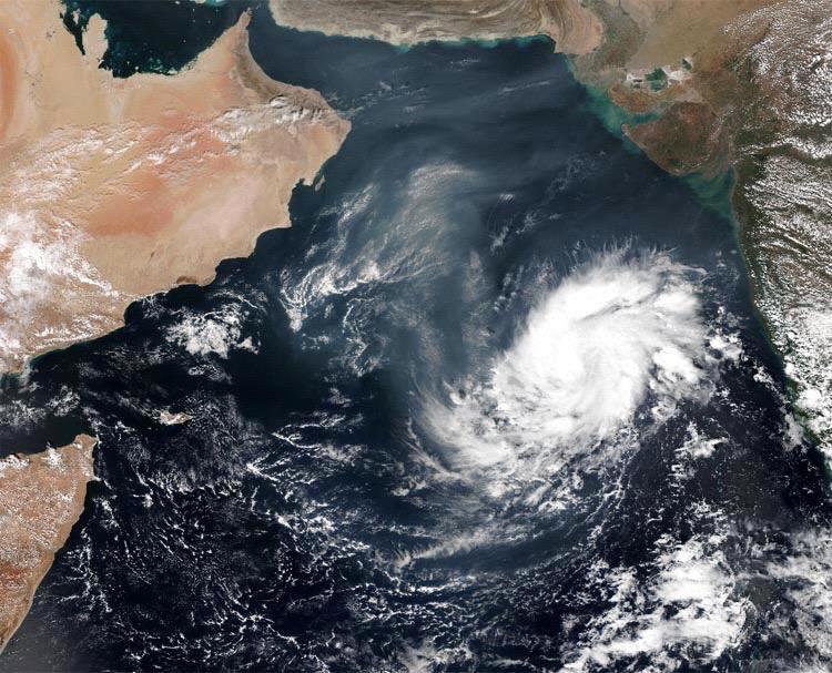 04/11/2015 Tropical cyclone Megh forms (4 November 2015) Tropical cyclone Megh forms over the central Arabian Sea, heading towards Yemen and northern Somalia.