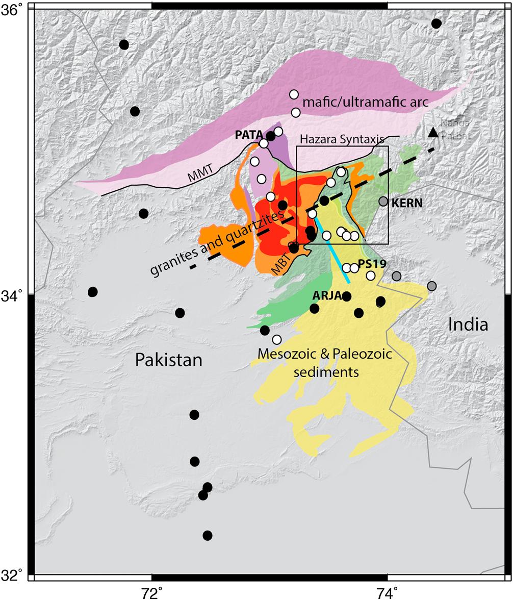 Geophysical Research Letters structures in the Kashmir region in the form of a discontinuity in physical properties from SE to NW at the NW end of the 2005 rupture.