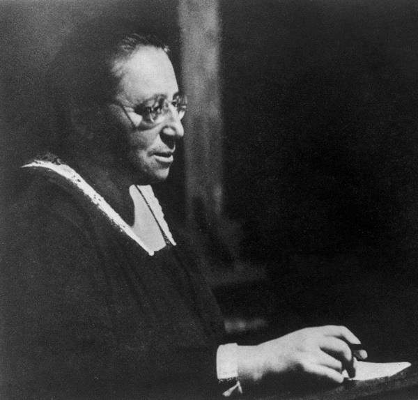 Emmy Noether s legacy For Women in Mathematics.