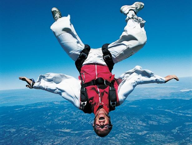 Sample Problem A skydiver hits terminal velocity when he reaches a speed of 56 m/s.