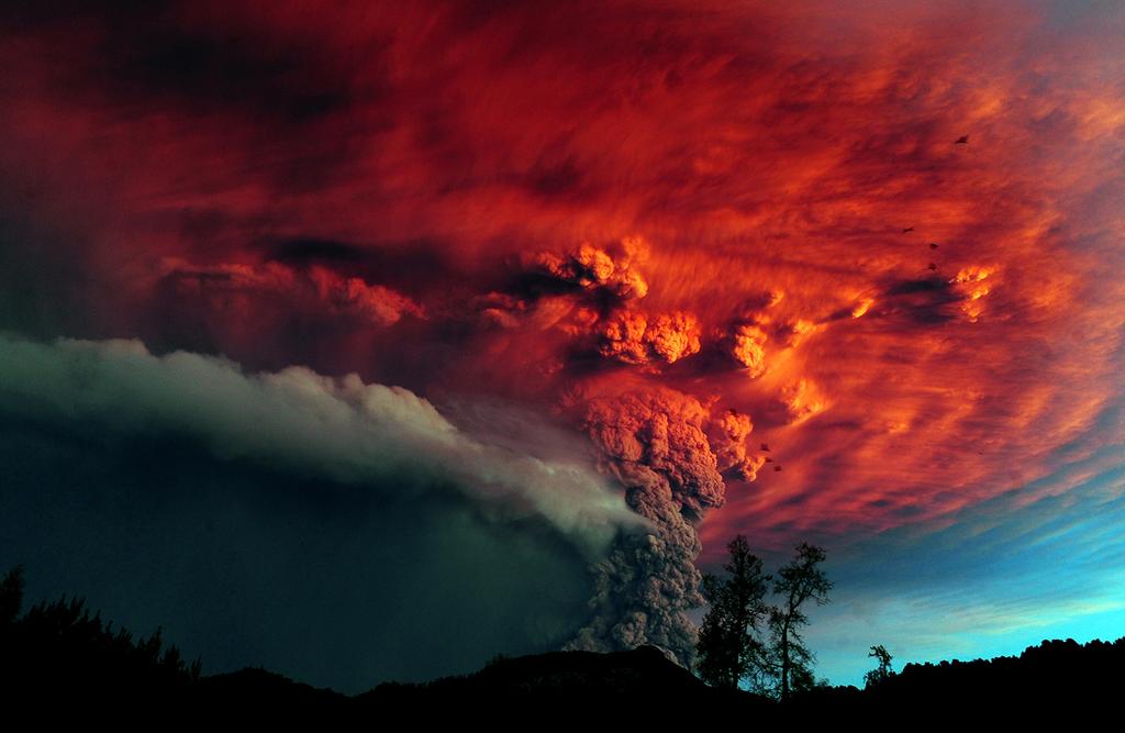 http://volcanic-eruption.