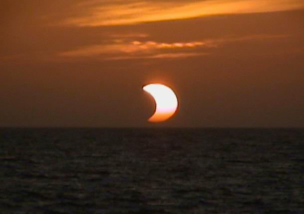 PARTIAL SOLAR ECLIPSES The moon casts another part of its