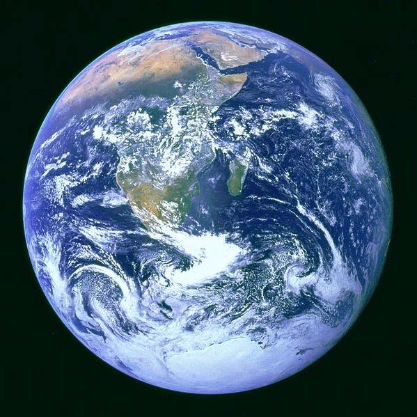 Earth's Systems Earth has many parts that work together to make it the way