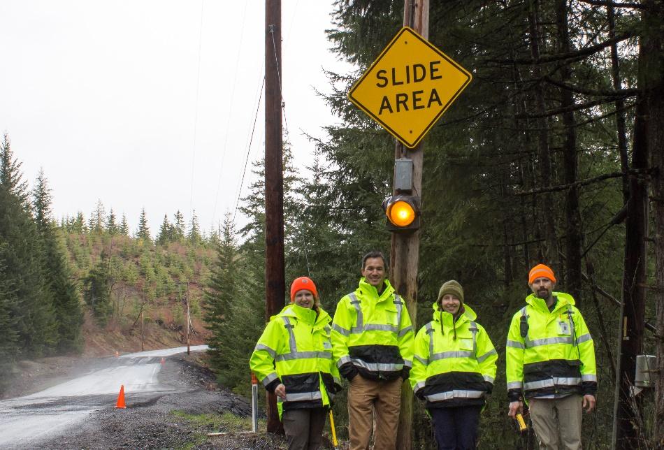 LANDSLIDE HAZARDS PROGRAM Started hiring January 2016 with 5 full time geologists Help communities reduce losses from landslides by