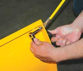 Attach plow markers (M) to moldboard using four 5/16-18 x 1", 5/16' flatwashers and 5/16-18 locknut.