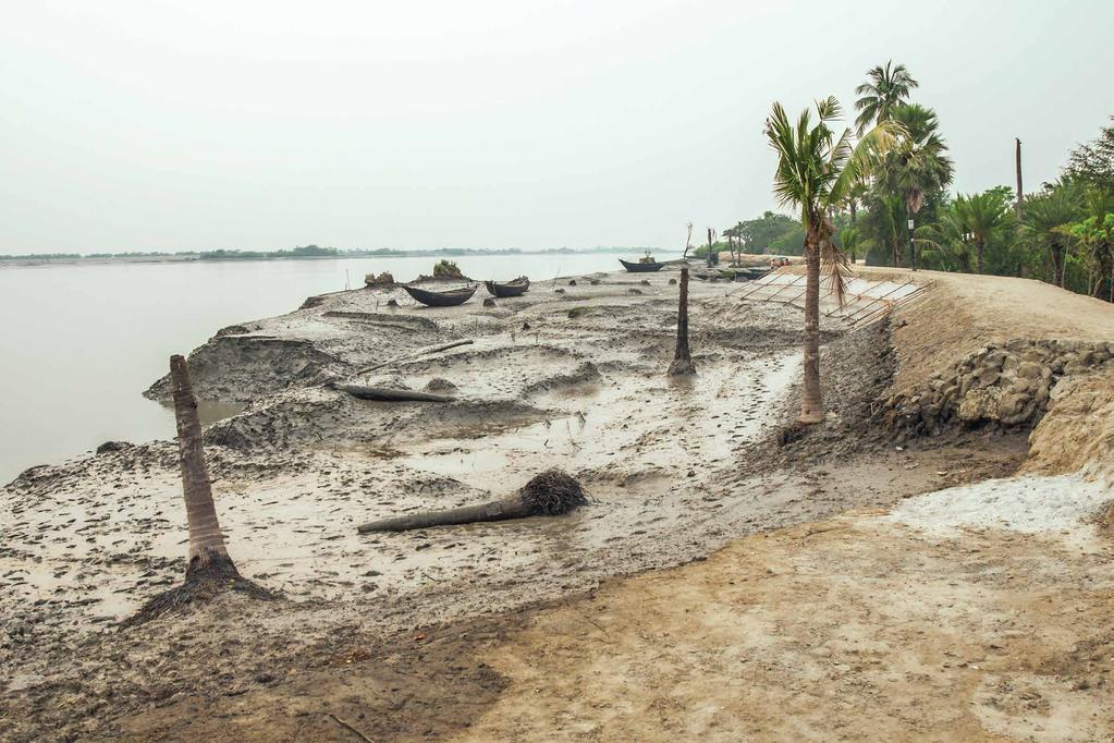 Islamic Relief Bangladesh is working to systematically enhance the resilience of the most climate-vulnerable households and communities in Bangladesh through strengthening their adaptive capacity and