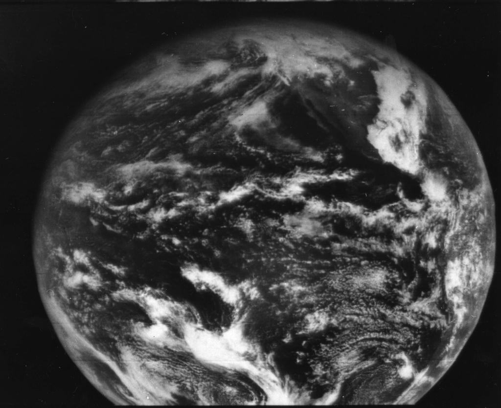 (11 December 1966) Visible channel of ATS-1 18 November