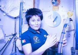 EVERYDAY LIFE: LIVING ON A SPACE STATION SLEEPING IN SPACE, RELAXING ON BOARD, GETTING READY TO RETURN TO EARTH > AUDIO You can watch video-statements of astronauts from the European Space Agency