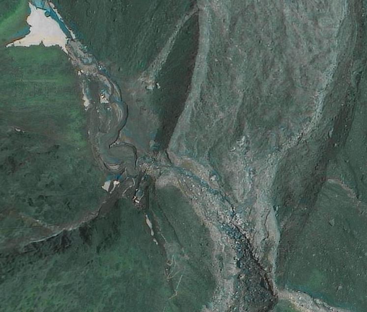 Breach Location of Chorabari Lake Chorabari Glacier