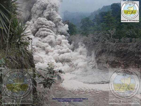 GAC-CS supports the Santiaguito Volcano Observatory in Guatemala By Jeff Witter Santiaguito volcano, located in southwestern Guatemala, is one of the most active and dangerous volcanoes in Central