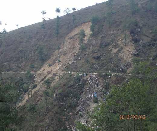 Shallow landslide on steep slope (a) 1 Percentage finer by weigth: % 100 80 60 40 20 Weathered sedimentary rocks 0 0.01 0.