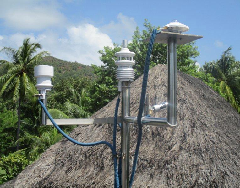 There, the operators mounted automatic weather stations including the weather sensor WS504 and the precipitation meter