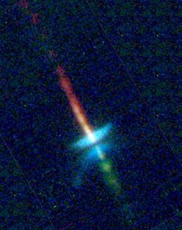 Investigating the origin of stellar jets with SPHERE HH 30 -