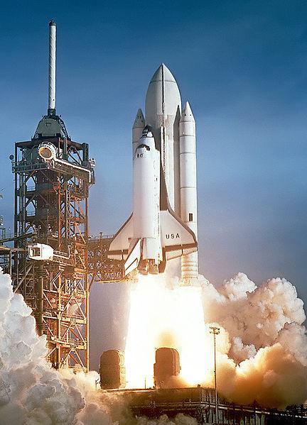Space Shuttles (manned) In 1981, the space shuttle Columbia made the first developmental flight.