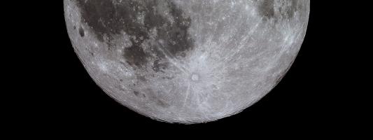The Moon behaves in a little strange way: some days it is visible during the night, others during the day, some times it is full and others only partially illuminated.