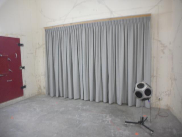 LABORATORY FOR ACOUSTICS MEASUREMENT OF SOUND ABSORPTION IN A REVERBERATION ROOM ACCORDING TO ISO 354:2003 principal: Vescom BV Absorb, versie 5.8.
