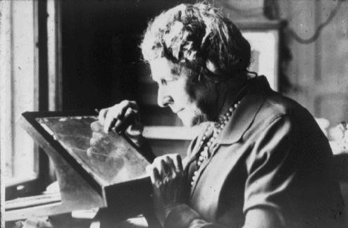 Annie Jump Cannon Leader of Pickering s computers, she noticed subtle patterns among metal lines.